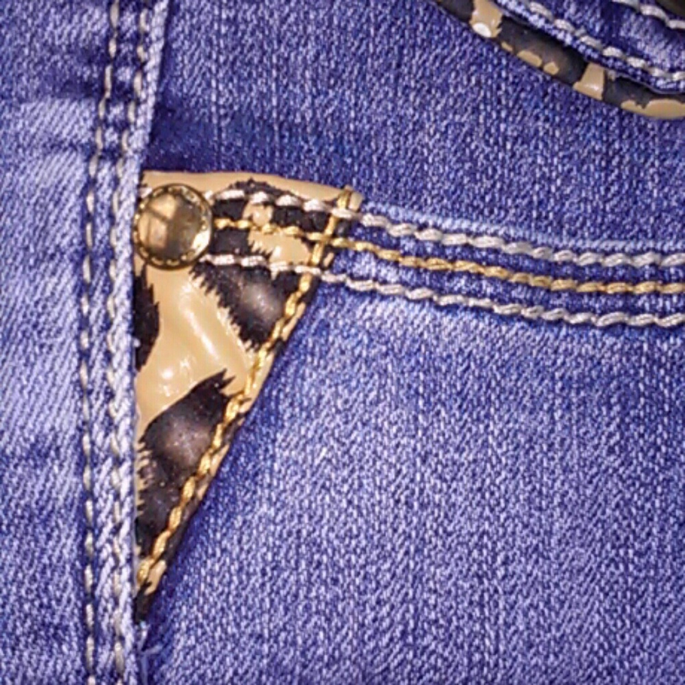 Cache Bootcut Jeans - Picture 4 of 7